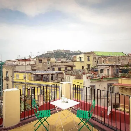 Couette-café Central Naples